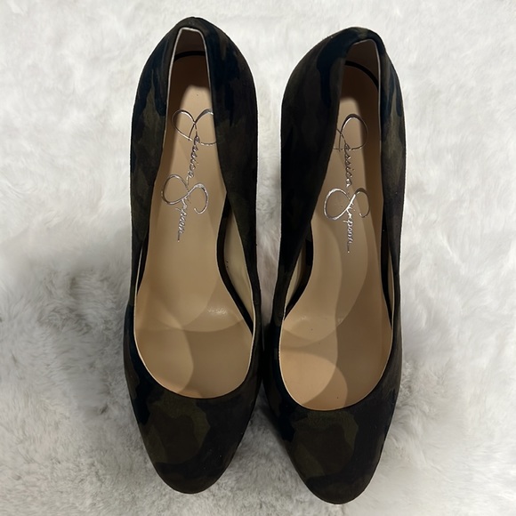 New Jessica Simpson Nellah Camo Platform Heels - Picture 8 of 12